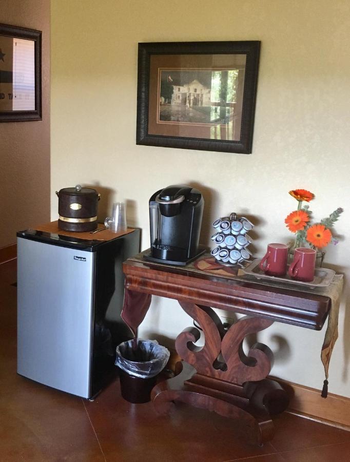 Casa Del Rio Bed And Breakfast Bastrop Εξωτερικό φωτογραφία