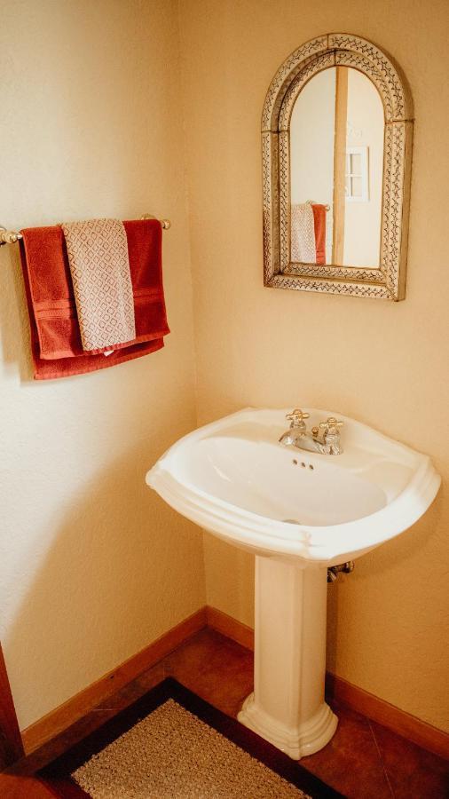 Casa Del Rio Bed And Breakfast Bastrop Εξωτερικό φωτογραφία