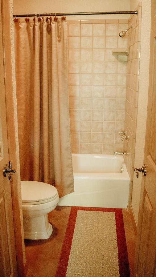 Casa Del Rio Bed And Breakfast Bastrop Εξωτερικό φωτογραφία