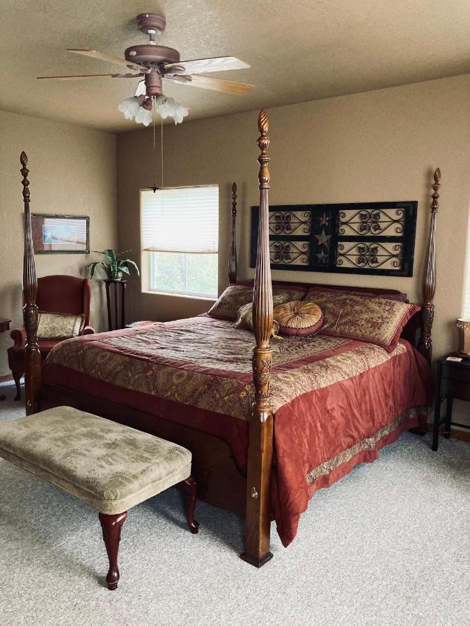 Casa Del Rio Bed And Breakfast Bastrop Εξωτερικό φωτογραφία